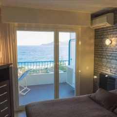 Отель Western Cannes - Panoramic View комната для гостей фото 2