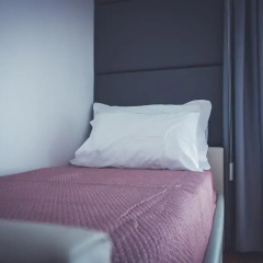 Отель Maia residence комната для гостей