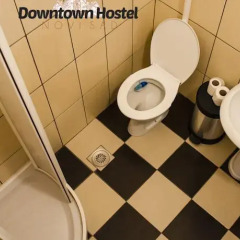Downtown Hostel Novi Sad Нови Сад ванная