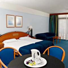 Hotel Santana Malta Стандартный семейный номер