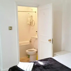 Отель Wellington Road Spacious Rooms Стандартный номер с двуспальной кроватью фото 8