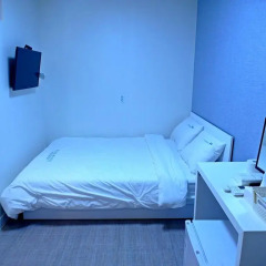 Отель Road Myeongdong Guesthouse 2* Номер категории Эконом с различными типами кроватей фото 2