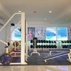 Top High Airport Link Hotel фитнесс-зал фото 3