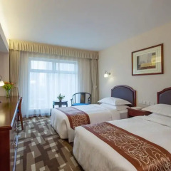 Beijing Landmark Hotel 3* Улучшенный номер с различными типами кроватей фото 7