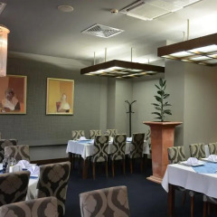 Hotel Presidivm Palace питание