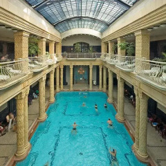 Апартаменты Grand Market Luxury Apartments бассейн