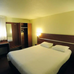 Comfort Hotel Aeroport Lyon St Exupery комната для гостей