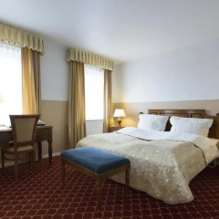 Milling Hotel Plaza 4* Стандартный номер с двуспальной кроватью фото 5