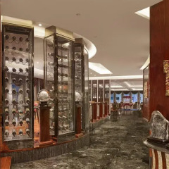 Отель The Reverie Saigon Residential Suites 5* Люкс с различными типами кроватей фото 27
