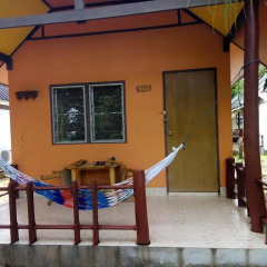 Отель Funky Fish Bungalows Таиланд, Ланта - отзывы, цены и фото номеров - забронировать отель Funky Fish Bungalows онлайн бассейн