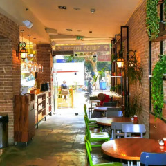 Отель Gordon Inn & Suites развлечения