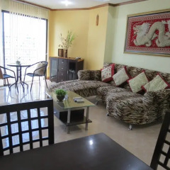Апартаменты View Talay 2 Suite Apartments Паттайя комната для гостей фото 4