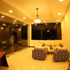 Отель Us Holiday Resort интерьер отеля