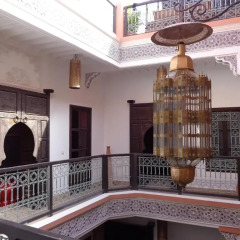 Отель Riad Hugo Марокко, Марракеш - отзывы, цены и фото номеров - забронировать отель Riad Hugo онлайн балкон