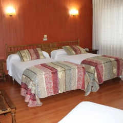 Hotel Marques de Santillana комната для гостей