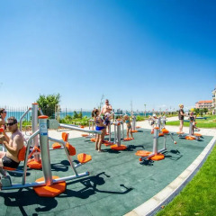 Отель Premier Fort Beach Resort Болгария, Свети Влас - 2 отзыва об отеле, цены и фото номеров - забронировать отель Premier Fort Beach Resort онлайн фитнесс-зал фото 2