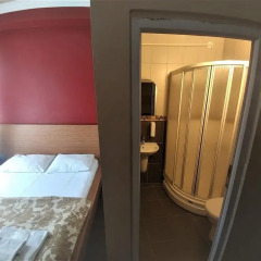 Хостел Antique Номер Эконом разные типы кроватей фото 2