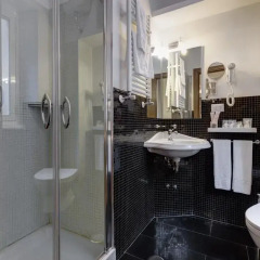 Отель Little Rhome Suites 2* Стандартный номер с различными типами кроватей фото 27