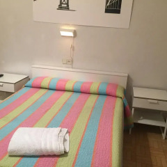 Отель Hostal Murcia Стандартный номер с двуспальной кроватью