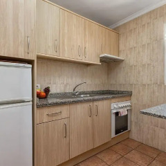 Отель Apartamentos Embajador Испания, Фуэнхирола - отзывы, цены и фото номеров - забронировать отель Apartamentos Embajador онлайн в номере фото 2