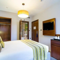 Seraphine Kensington Olympia Hotel 4* Представительский номер с различными типами кроватей фото 3