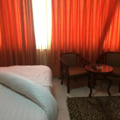 Zaina Plaza Hotel 2* Стандартный номер с двуспальной кроватью фото 6