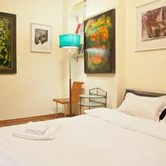 Апартаменты Apartments On Krasnie Vorota комната для гостей фото 3