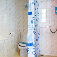 Отель Stefans Guesthouse 3* Стандартный семейный номер с двуспальной кроватью