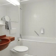 AZIMUT Hotel Nuremberg 3* Стандартный номер с различными типами кроватей фото 2