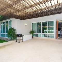Отель The Ville Pool Villa Jomtien 3* Вилла с различными типами кроватей фото 5