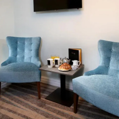 Отель Hallmark Inn Manchester South 3* Улучшенный номер с различными типами кроватей фото 13