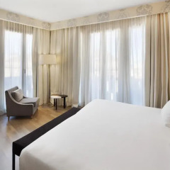 Отель NH Collection Milano President 5* Полулюкс с различными типами кроватей