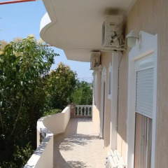 Отель Villa M Cako Албания, Ксамил - отзывы, цены и фото номеров - забронировать отель Villa M Cako онлайн балкон