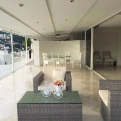 Отель Pent House Condo in Acapulco бассейн