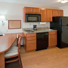 Отель Candlewood Suites Lafayette 2* Студия с различными типами кроватей фото 4