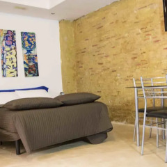 Апартаменты Sampedor Apartment Валенсия комната для гостей