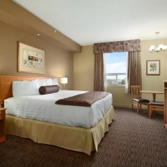 Отель Days Inn & Suites West Edmonton комната для гостей фото 2