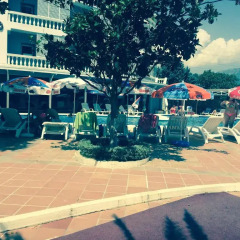 Отель Merlin Park Resort Тирана пляж