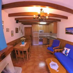 Отель Viviendas Rurales El Canton Тресвисо гостиничный бар