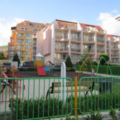 Отель in Victorio 3 Complex Болгария, Свети Влас - отзывы, цены и фото номеров - забронировать отель in Victorio 3 Complex онлайн детские мероприятия