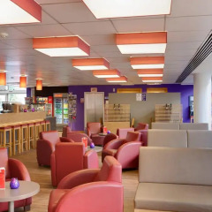 Отель MEININGER Hotel London Hyde Park Великобритания, Лондон - отзывы, цены и фото номеров - забронировать отель MEININGER Hotel London Hyde Park онлайн интерьер отеля