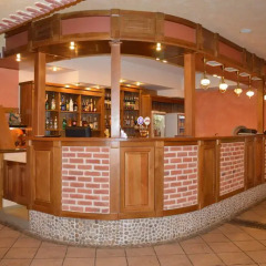 Hotel Ekvator Ирпень гостиничный бар