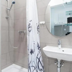 Апартаменты Royal Resort Apartments Westbahnhof Vienna 3* Номер Делюкс фото 27