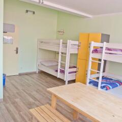 Wombats City Hostel Кровать в общем номере фото 3