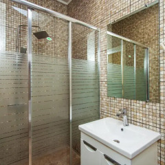 Бутик-отель Мира 3* Стандартный семейный номер с двуспальной кроватью фото 7