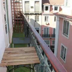 Surf in Chiado Hostel Кровать в общем номере с двухъярусной кроватью фото 8