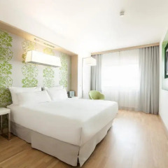 Отель Occidental Praha Five 4* Стандартный номер с различными типами кроватей фото 5