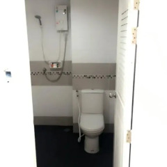 Отель Young House ванная
