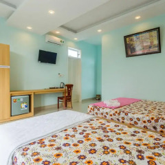 Отель Quynh Long Homestay 3* Стандартный номер с различными типами кроватей фото 2