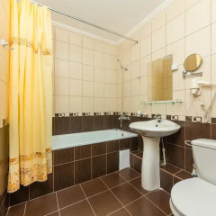 Гостиница BFO Health Resort в Анапе отзывы, цены и фото номеров - забронировать гостиницу BFO Health Resort онлайн Анапа ванная
